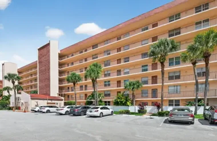 14527 BONAIRE BLVD APT 702, DELRAY BEACH..., Delray Beach, FL 33446