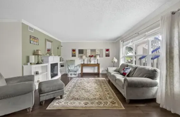 101 GREENBRIER A, WEST PALM BEACH, FL, 3..., West Palm Beach, FL 33417