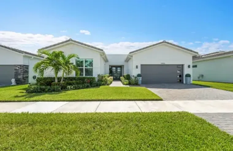 10406 SW AQUILA WAY, PORT SAINT LUCIE, F..., Port Saint Lucie, FL 34987