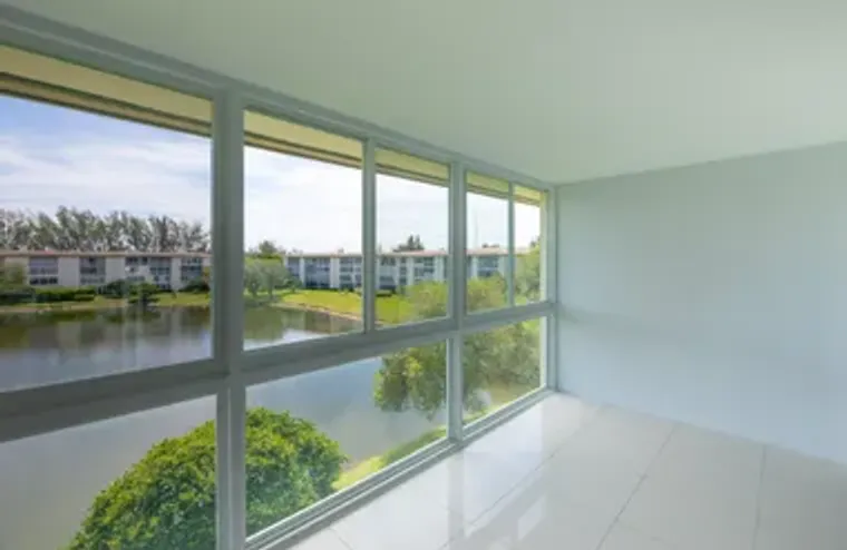 1902 BERMUDA CIR J4, COCONUT CREEK, FL, ..., Coconut Creek, FL 33066