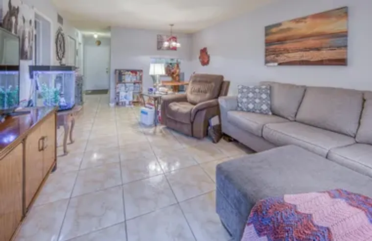 2811 GARDEN DR S APT 104, LAKE WORTH BEA..., Lake Worth Beach, FL 33461