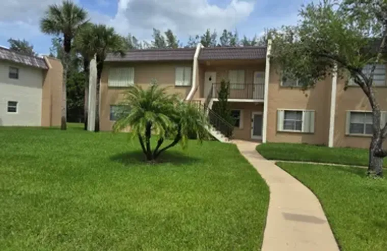 140 LAKE MERYL DR APT 233, WEST PALM BEA..., West Palm Beach, FL 33411