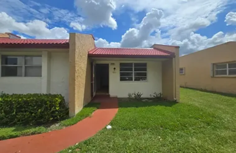 449 LAKE HELEN DR, WEST PALM BEACH, FL, ..., West Palm Beach, FL 33411
