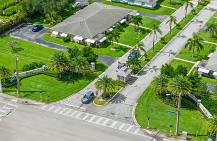 195 HIGH POINT TER D, DELRAY BEACH, FL, ..., Delray Beach, FL 33445