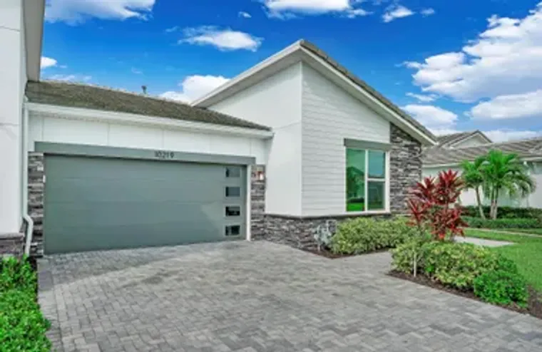 10219 SW CORVUS LN, PORT SAINT LUCIE, FL..., Port Saint Lucie, FL 34987