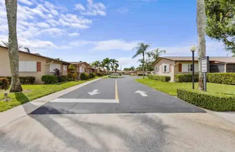 2995 CROSLEY DR W B, GREENACRES, FL, 334..., Greenacres, FL 33415