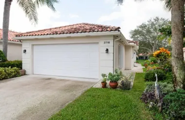 2718 LIVINGSTON LN, WEST PALM BEACH, FL,..., West Palm Beach, FL 33411