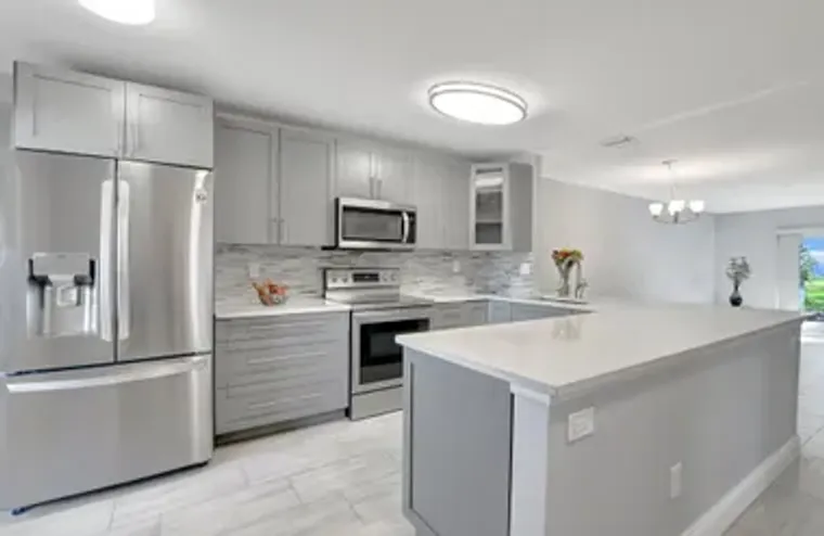 8734 CHEVY CHASE DR, BOCA RATON, FL, 334..., Boca Raton, FL 33433