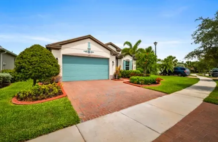 11187 SW LAKE PARK DR, PORT SAINT LUCIE,..., Port Saint Lucie, FL 34987