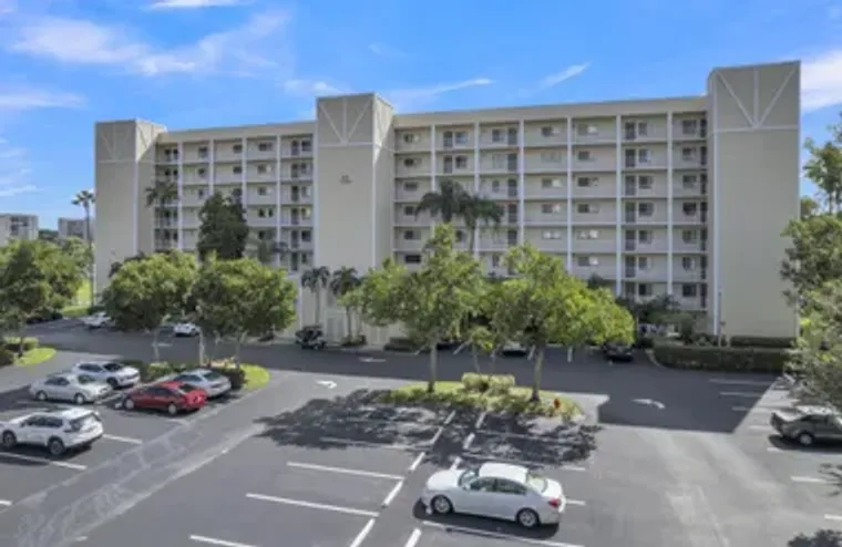 7260 KINGHURST DR 508, DELRAY BEACH, FL,..., Delray Beach, FL 33446