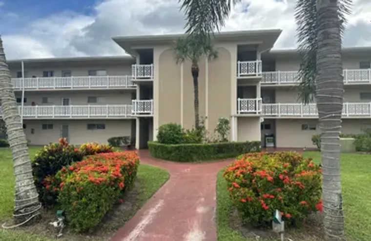 2682 GARDEN DR 107, LAKE WORTH, FL, 3346..., Lake Worth, FL 33461