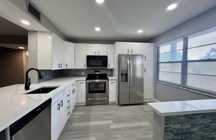 4401 MARTINIQUE CT G2, COCONUT CREEK, FL..., Coconut Creek, FL 33066