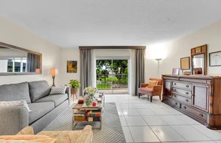 216 OXFORD 200 # 216, WEST PALM BEACH, F..., West Palm Beach, FL 33417