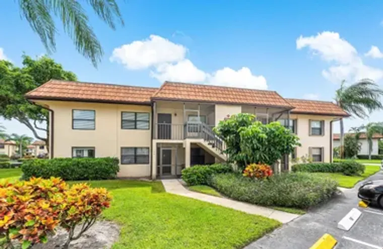 7091 GOLF COLONY CT APT 104, LAKE WORTH,..., Lake Worth, FL 33467