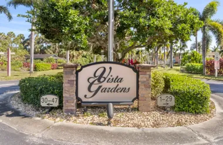 25 VISTA GARDENS TRL 107, VERO BEACH, FL..., Vero Beach, FL 32962