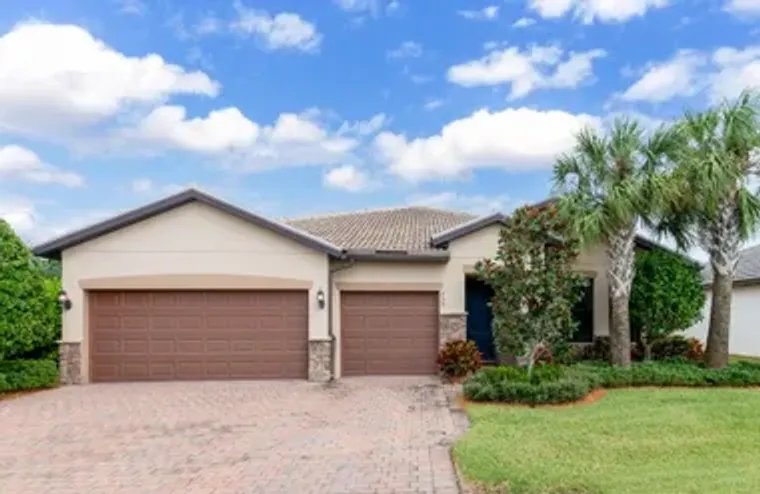 739 SE VILLANDRY WAY, PORT SAINT LUCIE, ..., Port Saint Lucie, FL 34984