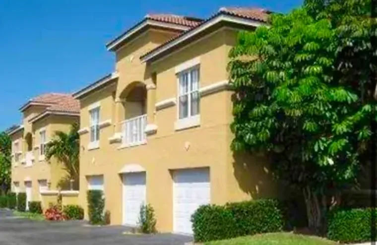 5015 FAIRWAYS CIR A209, VERO BEACH, FL, ..., Vero Beach, FL 32967