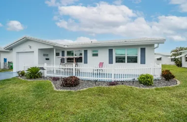 2105 ALFRED DR, BOYNTON BEACH, FL, 33426, Boynton Beach, FL 33426