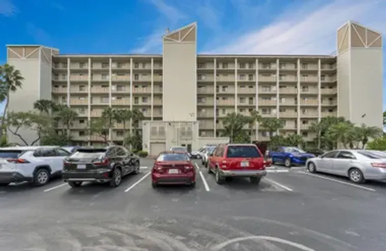 14475 STRATHMORE LN APT 703, DELRAY BEAC..., Delray Beach, FL 33446