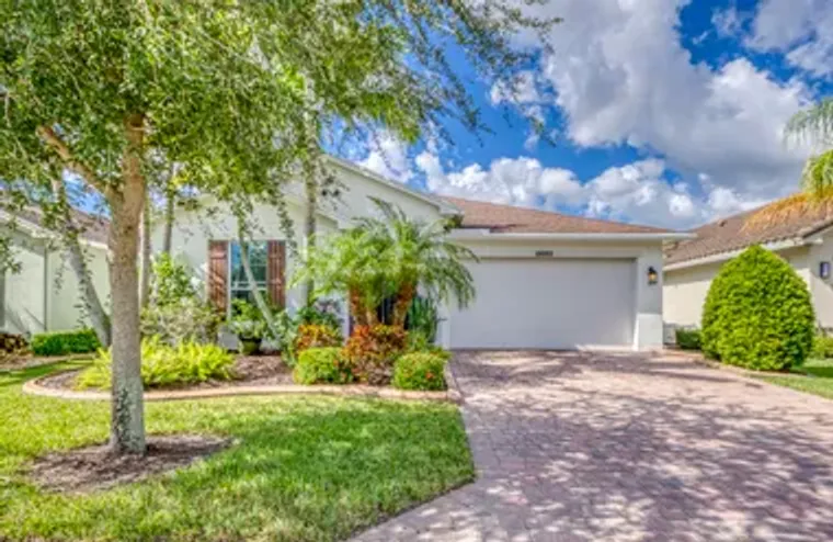 10095 SW INDIAN LILAC TRL, PORT SAINT LU..., Port Saint Lucie, FL 34987