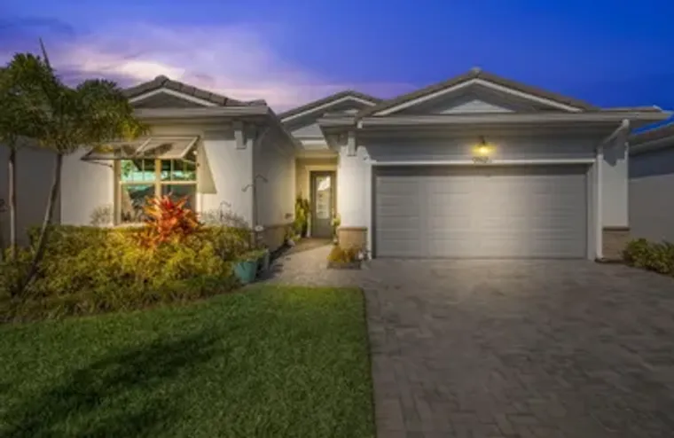 9817 SW ISABELLINE DR, PORT SAINT LUCIE,..., Port Saint Lucie, FL 34987