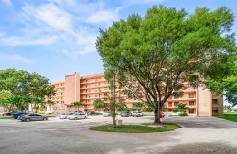 14623 BONAIRE BLVD APT 110, DELRAY BEACH..., Delray Beach, FL 33446