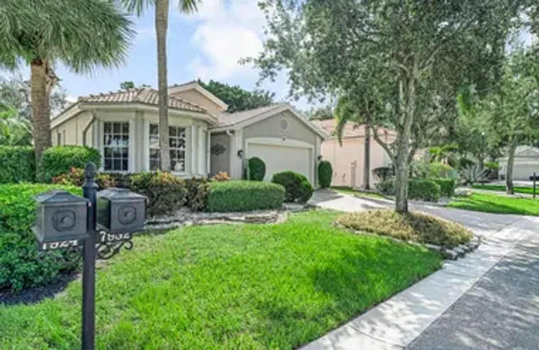 7932 SEAGRAPE SHORES DR, LAKE WORTH, FL,..., Lake Worth, FL 33467