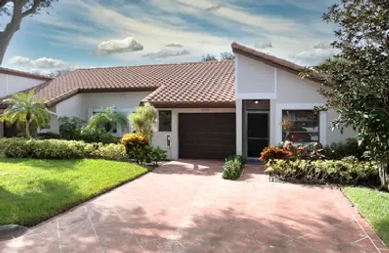 6222 POINTE REGAL CIR, DELRAY BEACH, FL,..., Delray Beach, FL 33484