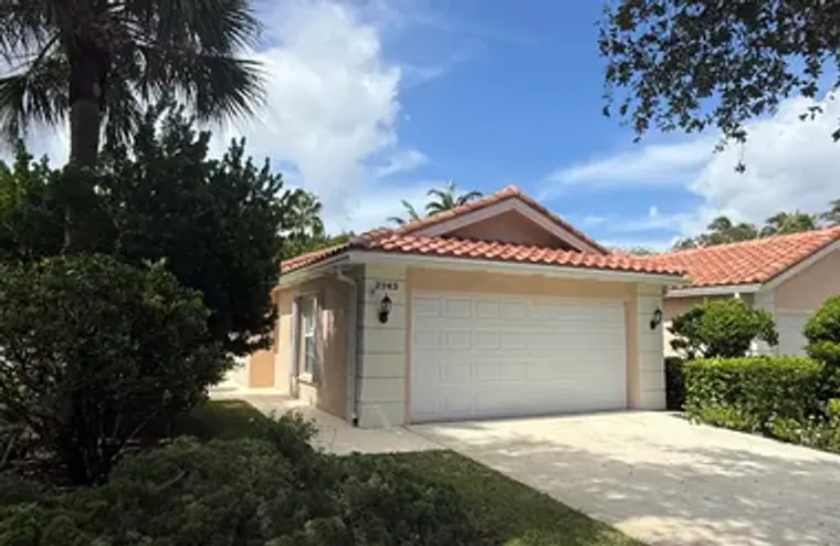 2243 BLUE SPRINGS RD, WEST PALM BEACH, F..., West Palm Beach, FL 33411