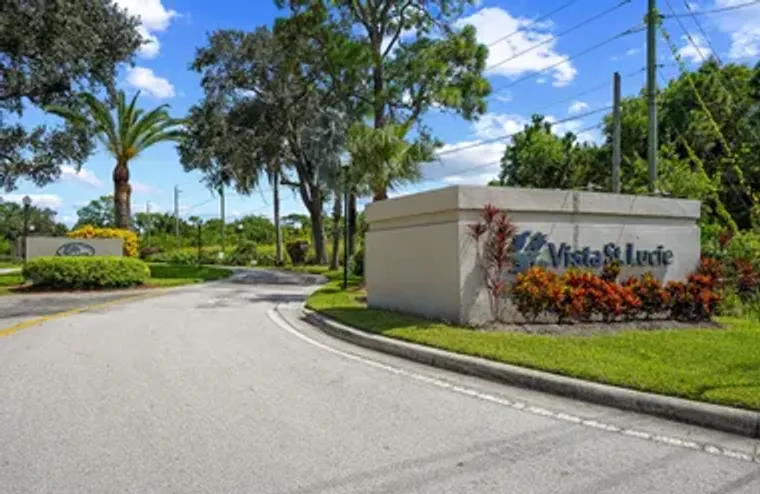 23 LAKE VISTA TRL APT 101, PORT SAINT LU..., Port Saint Lucie, FL 34952