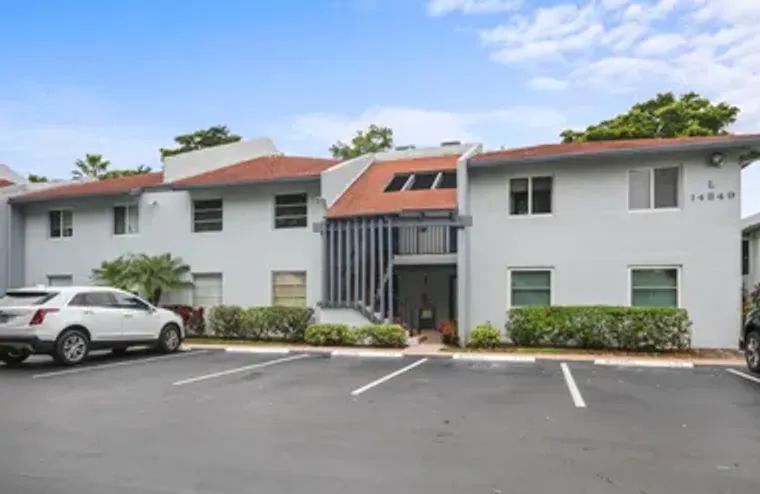 14849 CUMBERLAND 2070 DR 2070, DELRAY BE..., Delray Beach, FL 33446