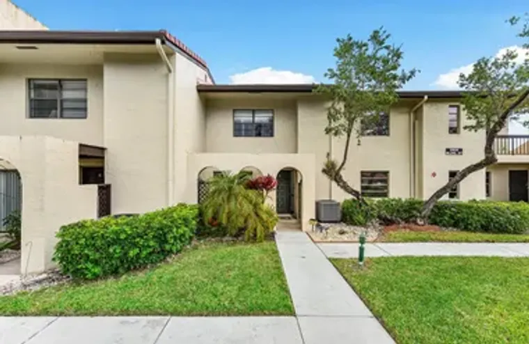 8566 CASA DEL LAGO 47 F, BOCA RATON, FL,..., Boca Raton, FL 33433