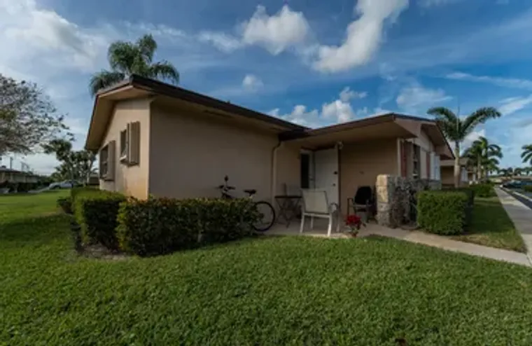 2955 CROSLEY DR W J, WEST PALM BEACH, FL..., West Palm Beach, FL 33415