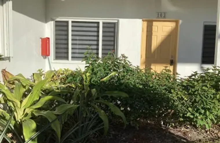 2920 LAKE OSBORNE DR 103, LAKE WORTH BEA..., Lake Worth Beach, FL 33461