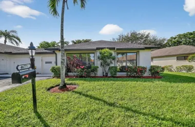 4677 ROBINWOOD CIR B, BOYNTON BEACH, FL,..., Boynton Beach, FL 33436