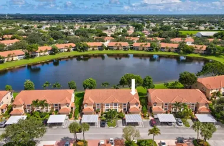 9927 SEACREST CIR APT 202, BOYNTON BEACH..., Boynton Beach, FL 33437