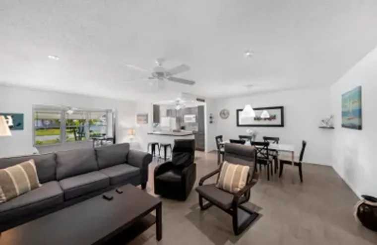 1382 HIGH POINT WAY C, DELRAY BEACH, FL,..., Delray Beach, FL 33445