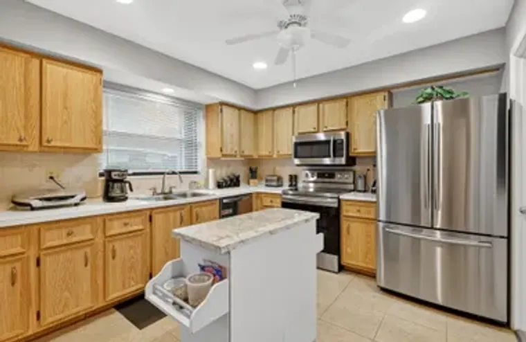 9790 TABEBUIA TREE DR A, BOYNTON BEACH, ..., Boynton Beach, FL 33436