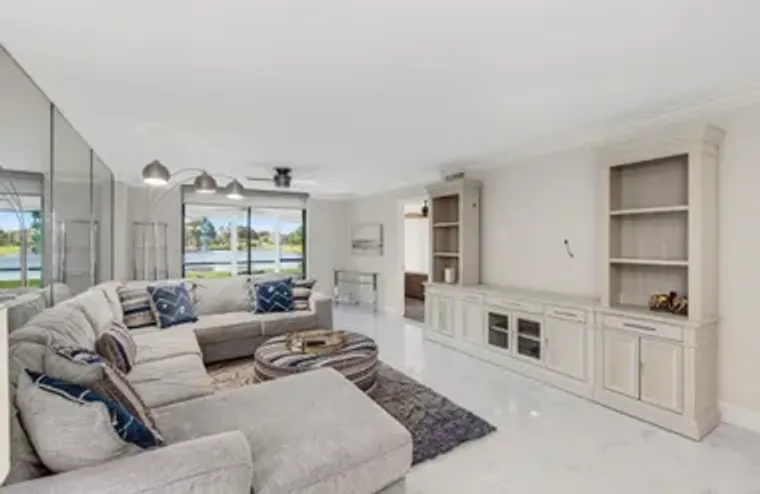 5574 WITNEY DR 109, DELRAY BEACH, FL, 33..., Delray Beach, FL 33484