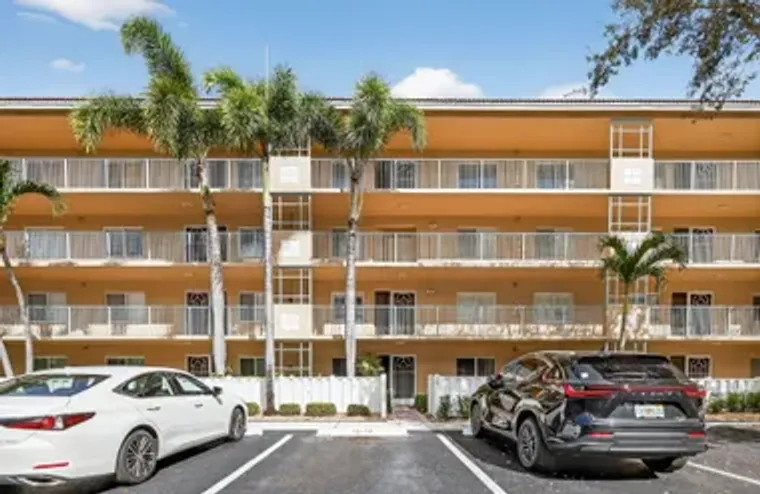 5749 GEMSTONE CT APT 107, BOYNTON BEACH,..., Boynton Beach, FL 33437