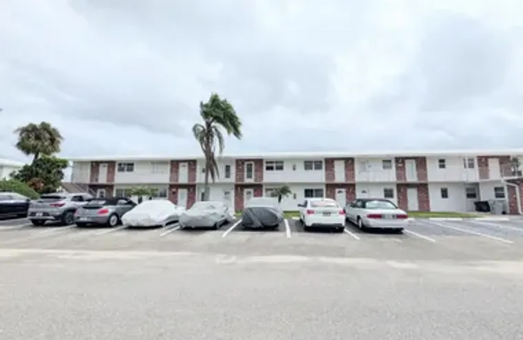 2800 W GOLF BLVD 219, POMPANO BEACH, FL,..., Pompano Beach, FL 33064