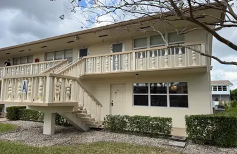 13 NORTHAMPTON A A, WEST PALM BEACH, FL,..., West Palm Beach, FL 33417