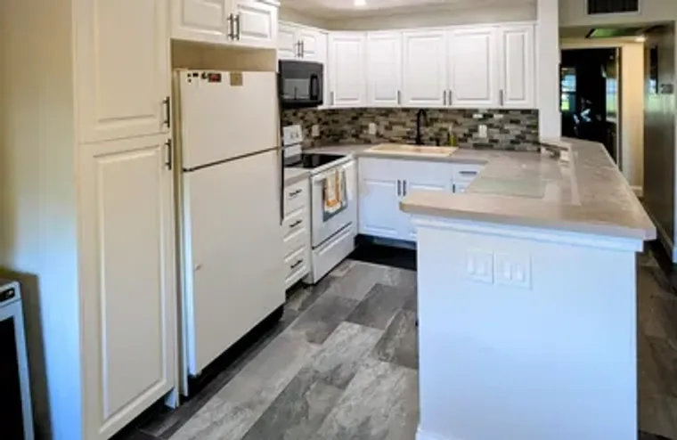 7 HASTINGS A, WEST PALM BEACH, FL, 33417, West Palm Beach, FL 33417