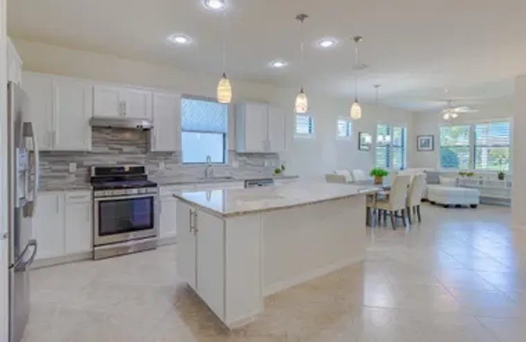 649 SE MONTEIRO DR, PORT SAINT LUCIE, FL..., Port Saint Lucie, FL 34984