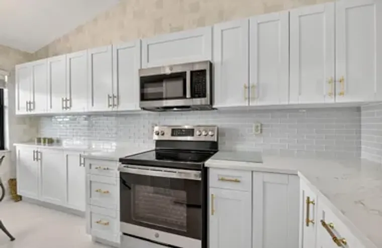 7578 TAHITI LN APT 202, LAKE WORTH, FL, ..., Lake Worth, FL 33467