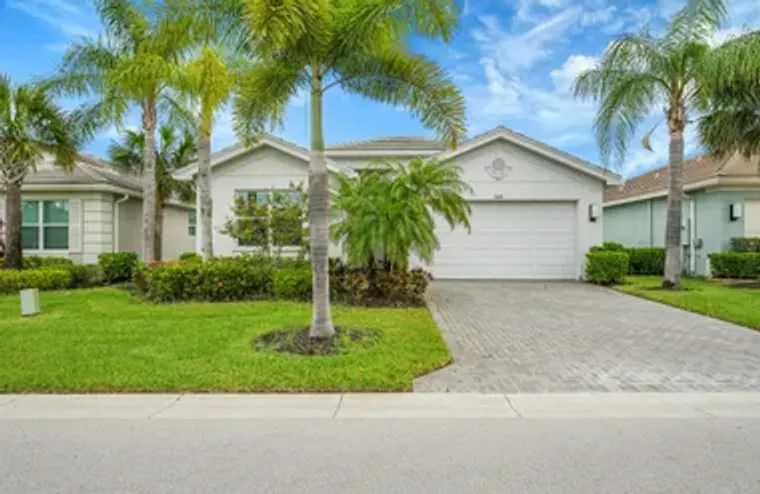 11081 SW CARRIAGE HILL LN, PORT SAINT LU..., Port Saint Lucie, FL 34987