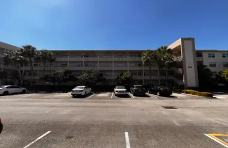 2403 ANTIGUA CIR O2, COCONUT CREEK, FL, ..., Coconut Creek, FL 33066