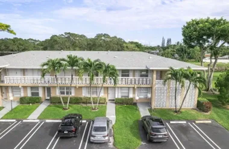 1050 CITRUS WAY 203, DELRAY BEACH, FL, 3..., Delray Beach, FL 33445