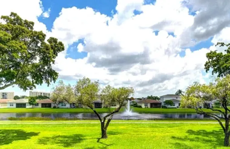 14723 CUMBERLAND DR APT 205, DELRAY BEAC..., Delray Beach, FL 33446