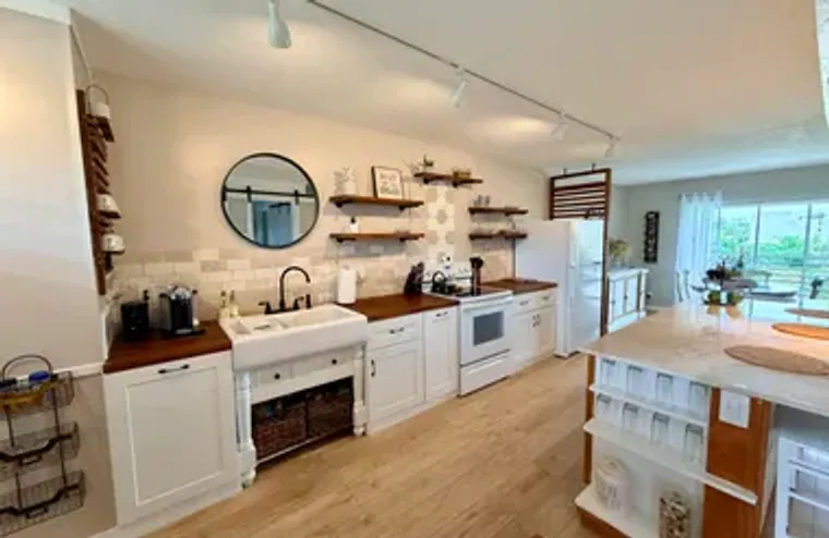 2682 GARDEN DR 205, LAKE WORTH, FL, 3346..., Lake Worth, FL 33461